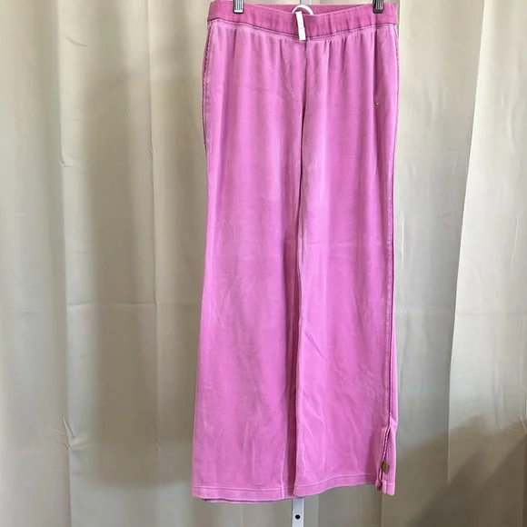 Nike’s Women's Pink Vintage Velvet Jogging suit - Picture 2 of 4